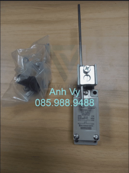 Công tắc hành trình L807