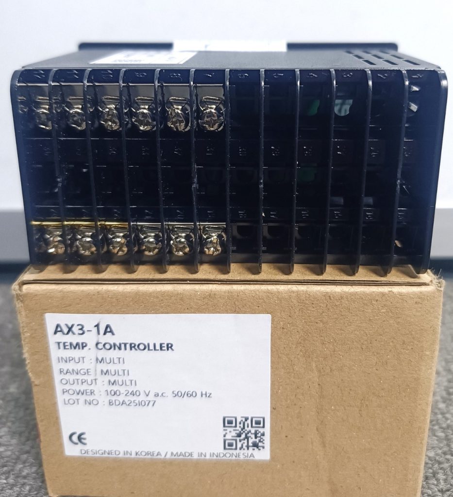 Bộ điều khiển nhiệt độ Hanyoung AX3-1A - HANYOUNG NUX Việt Nam